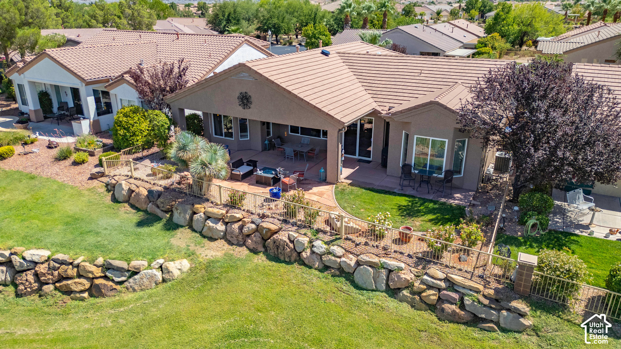 main property photo 75