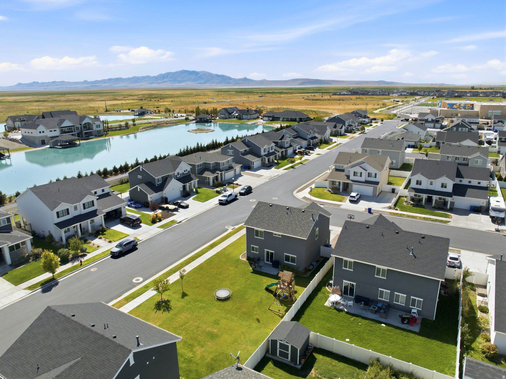 main property photo 41