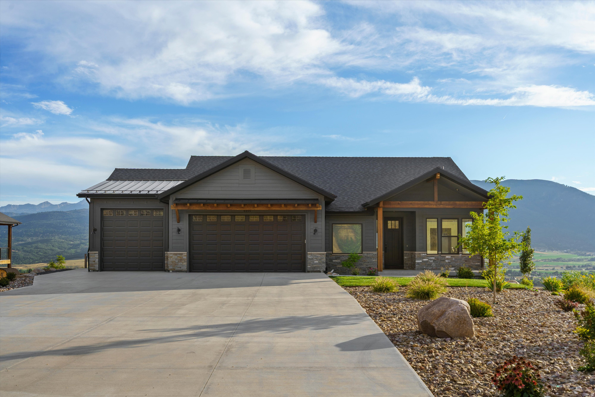 main property photo 60