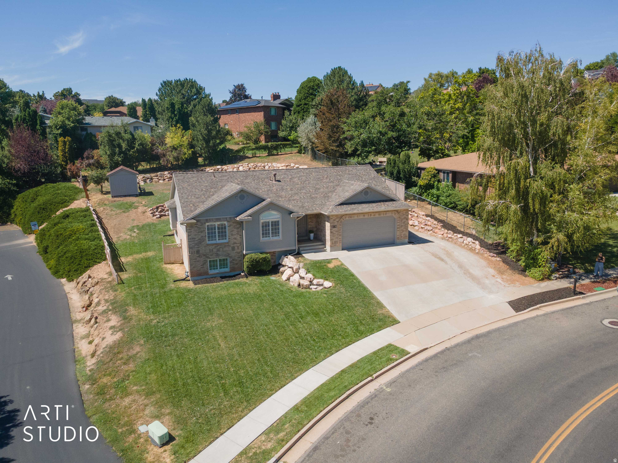 main property photo 36