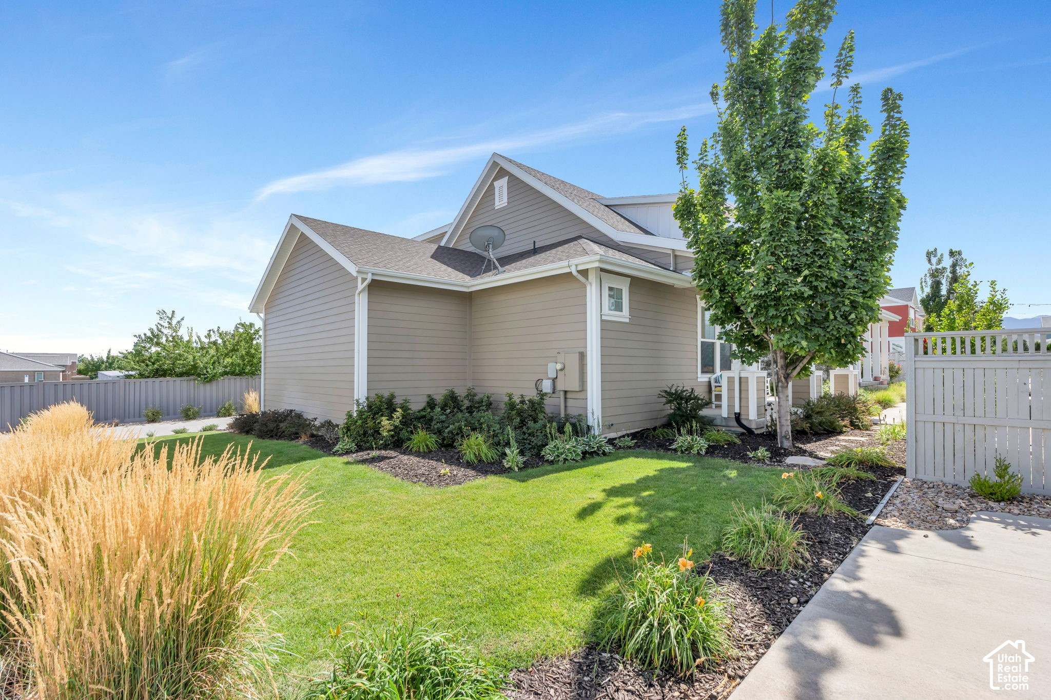 property viewer photo 17
