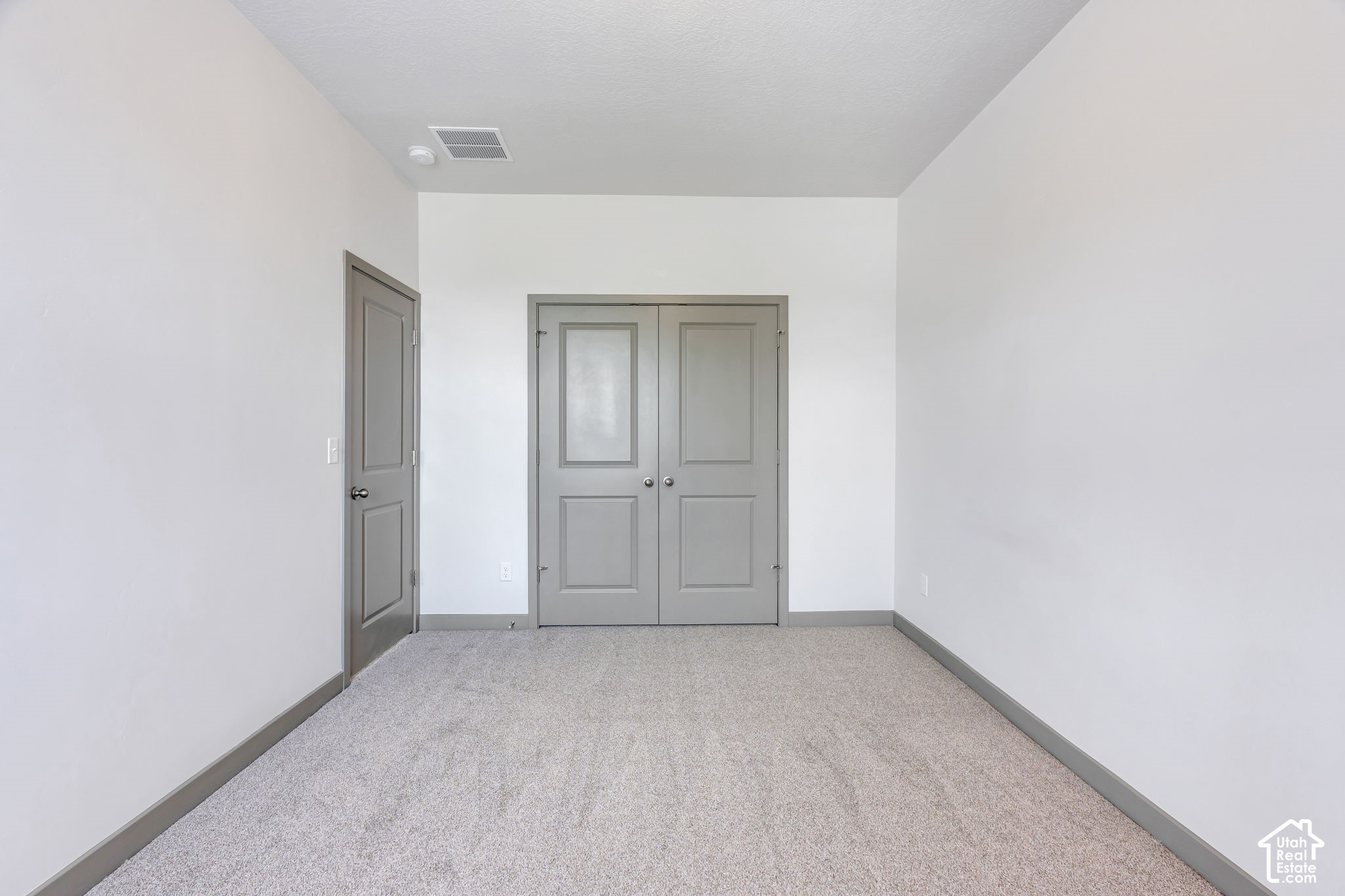 property viewer photo 23