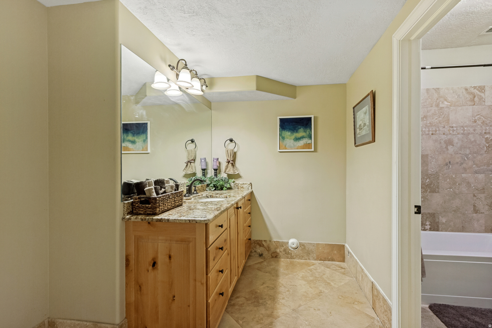 main property photo 65