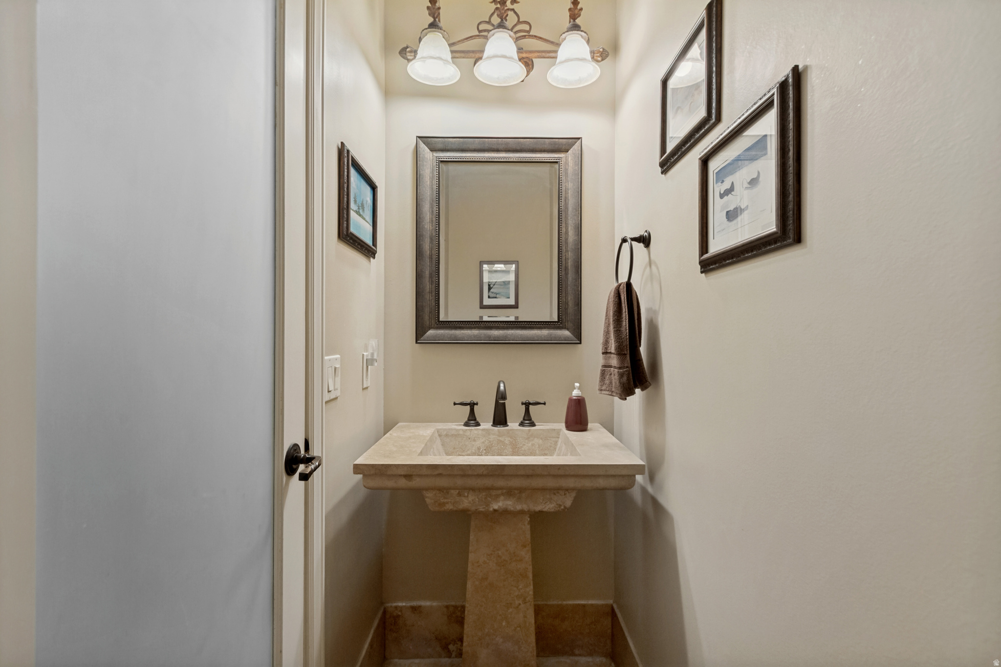 main property photo 76