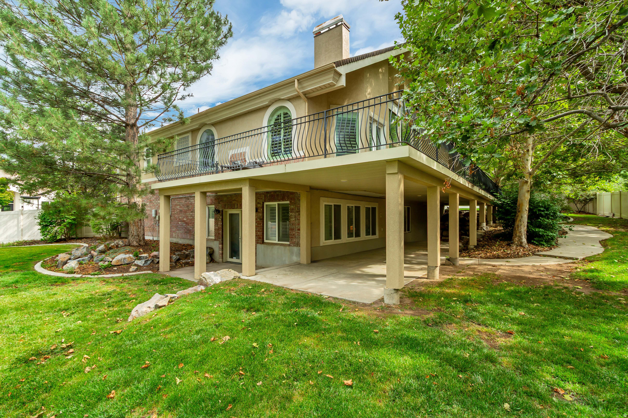 main property photo 84