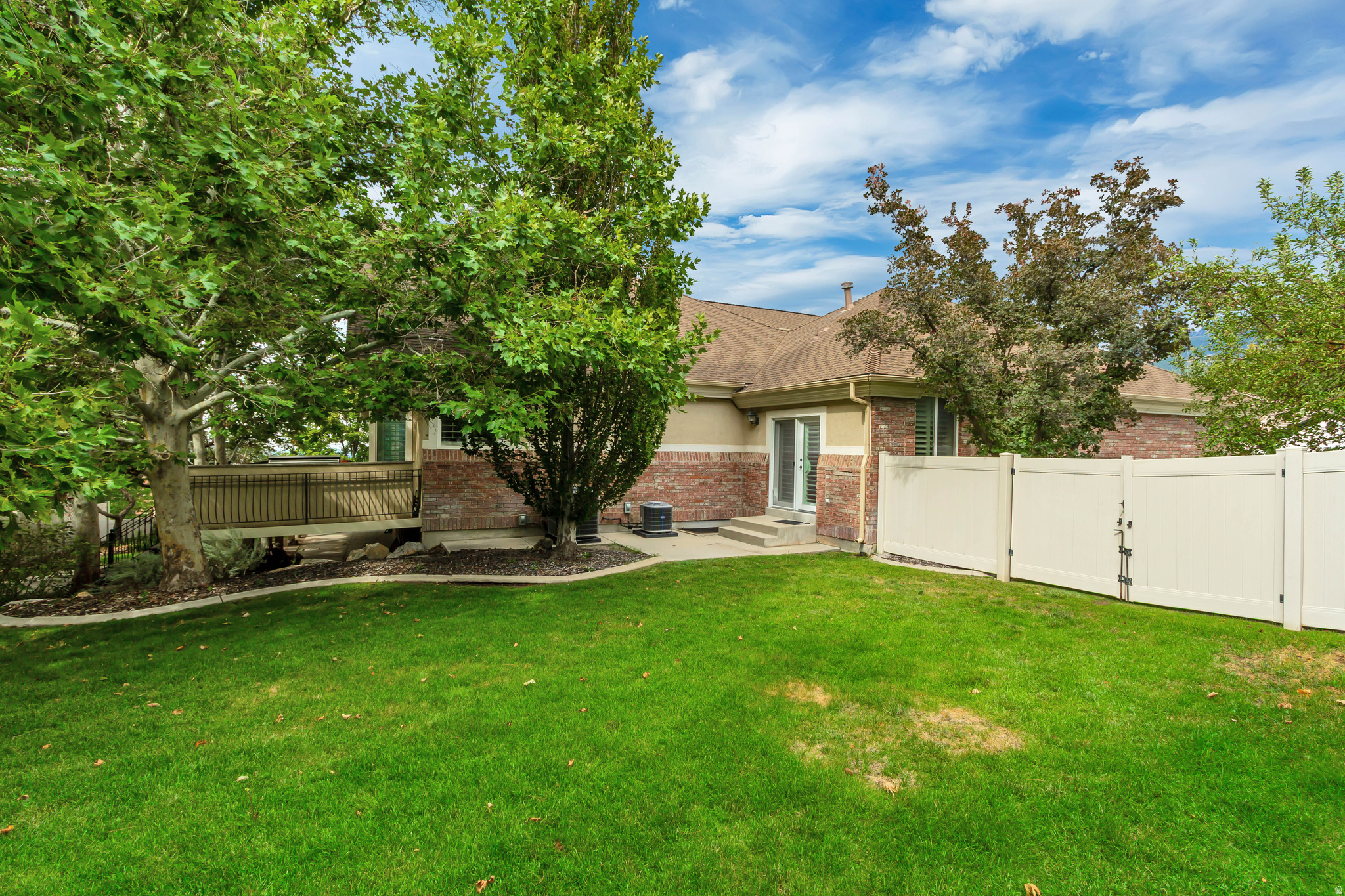 main property photo 87