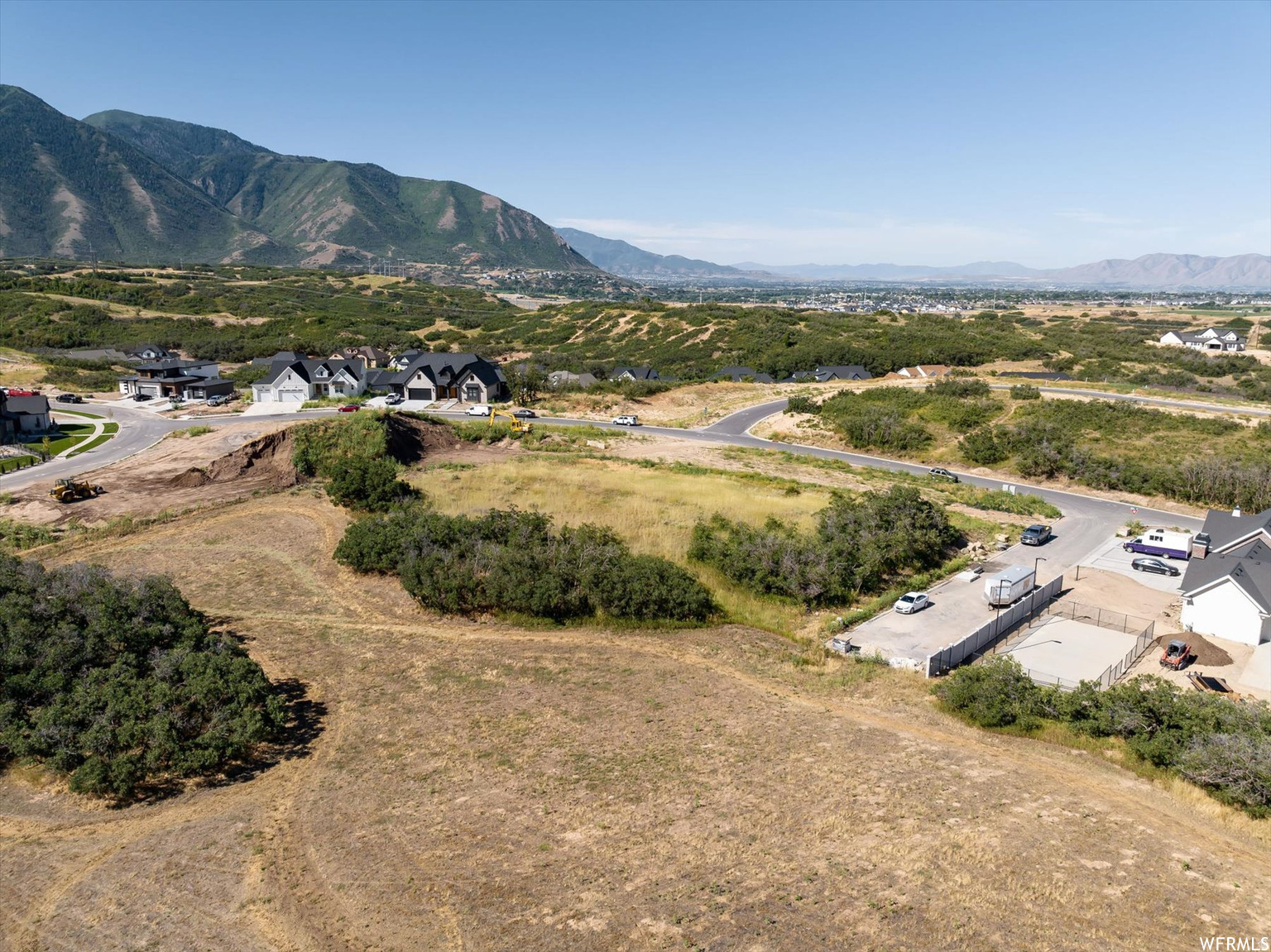 main property photo 14