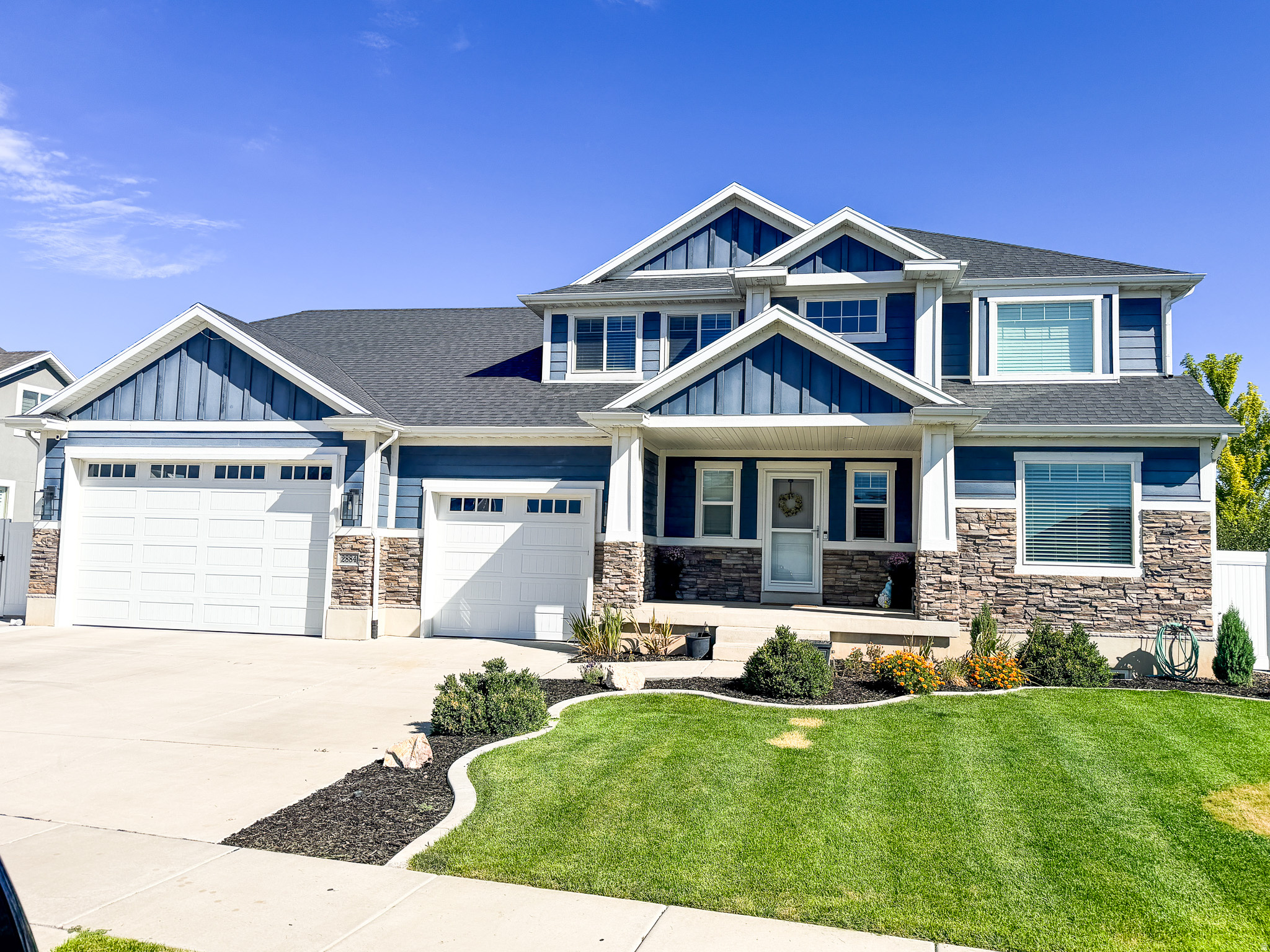 main property photo 0