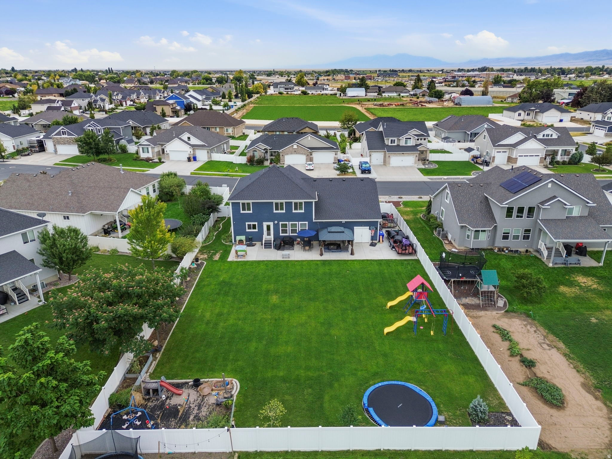 main property photo 49