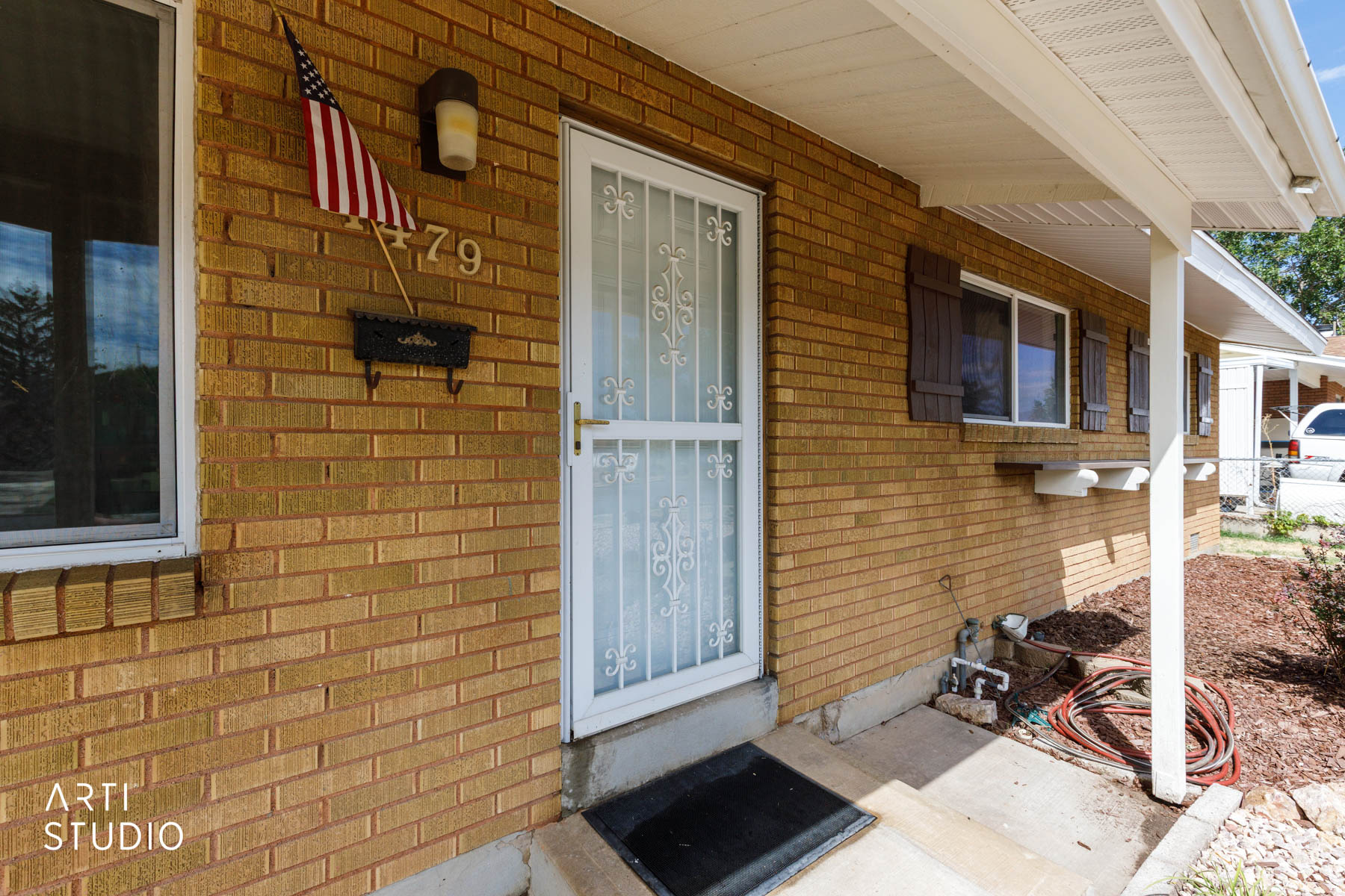 main property photo 25