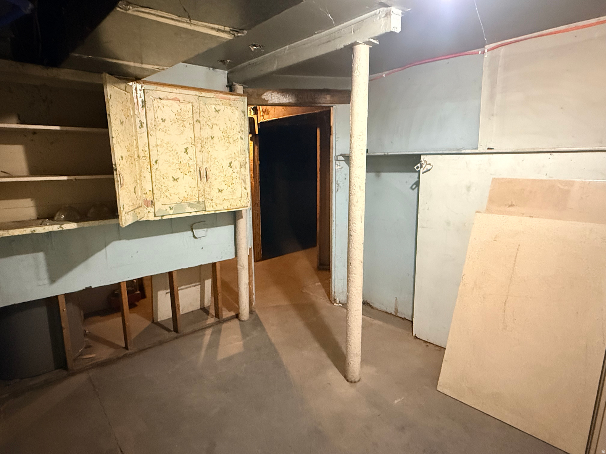 main property photo 24