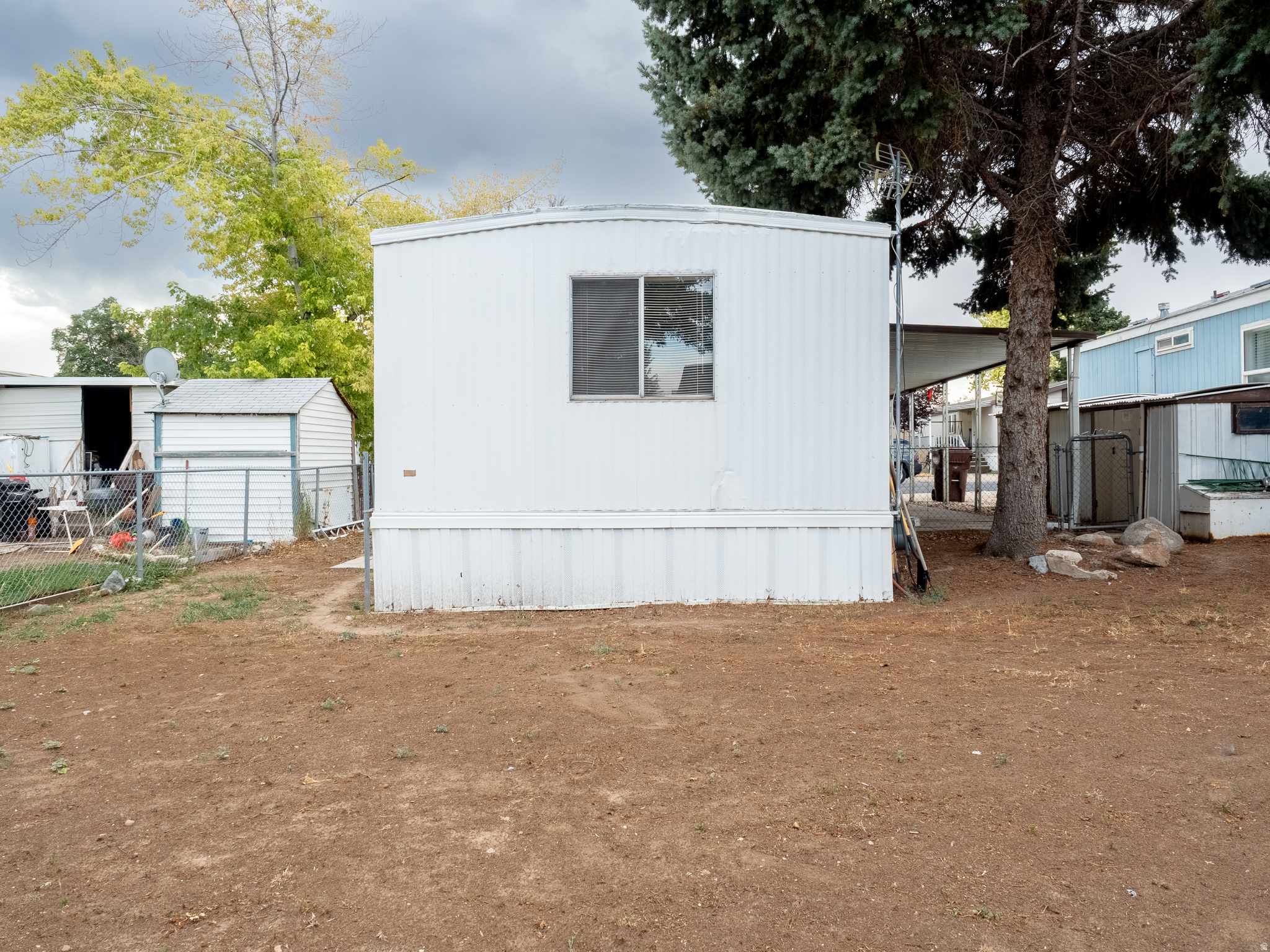 main property photo 15