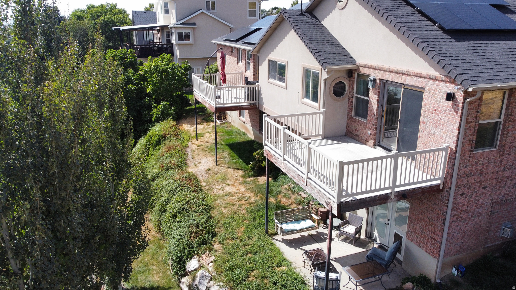 main property photo 42