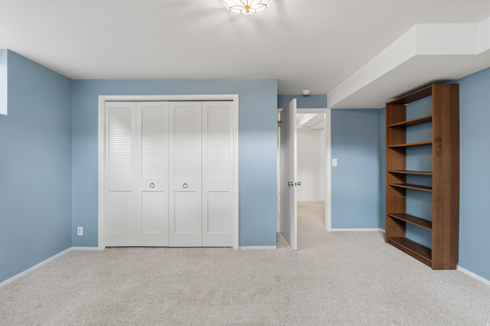 main property photo 74