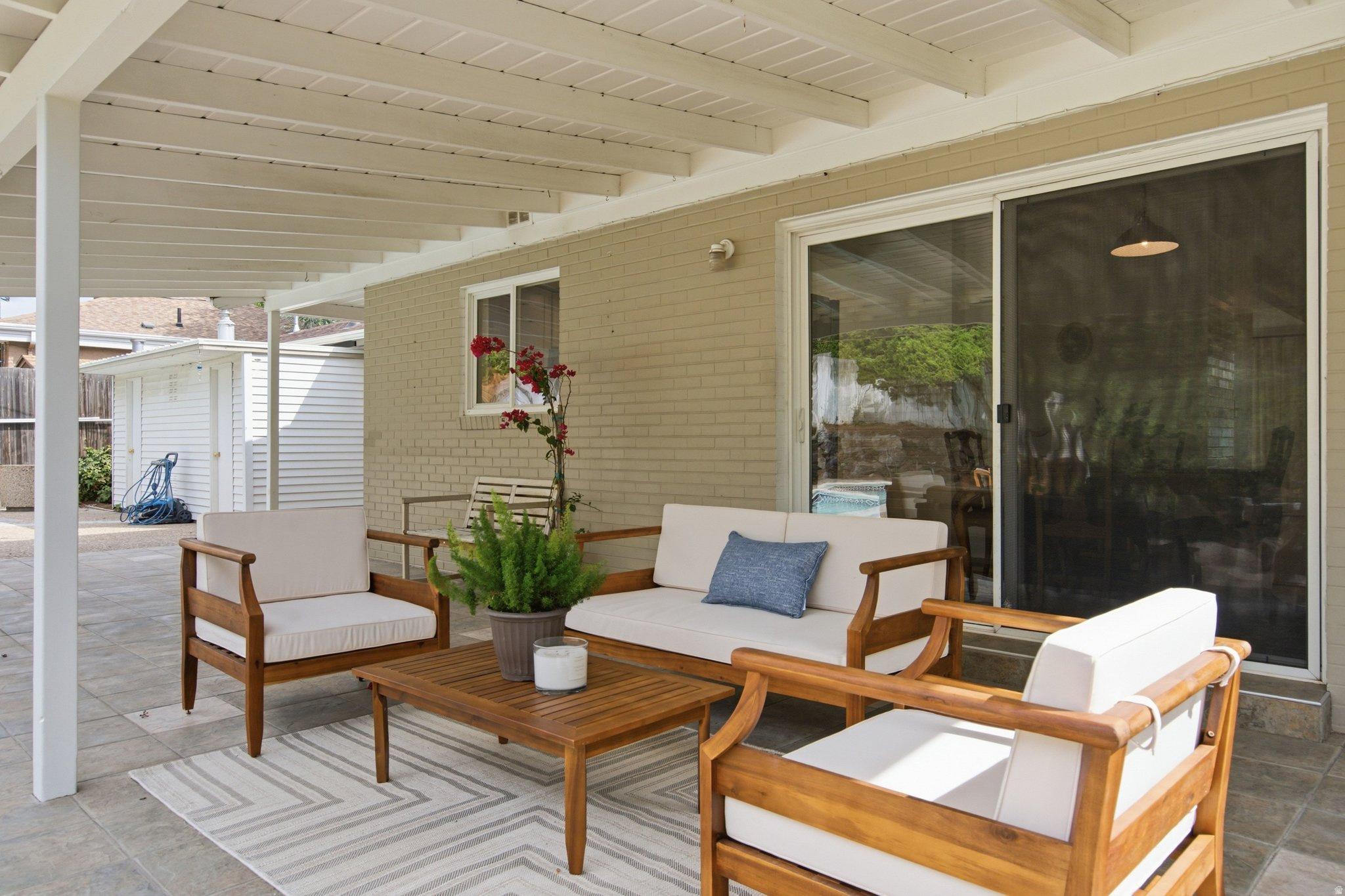 main property photo 79