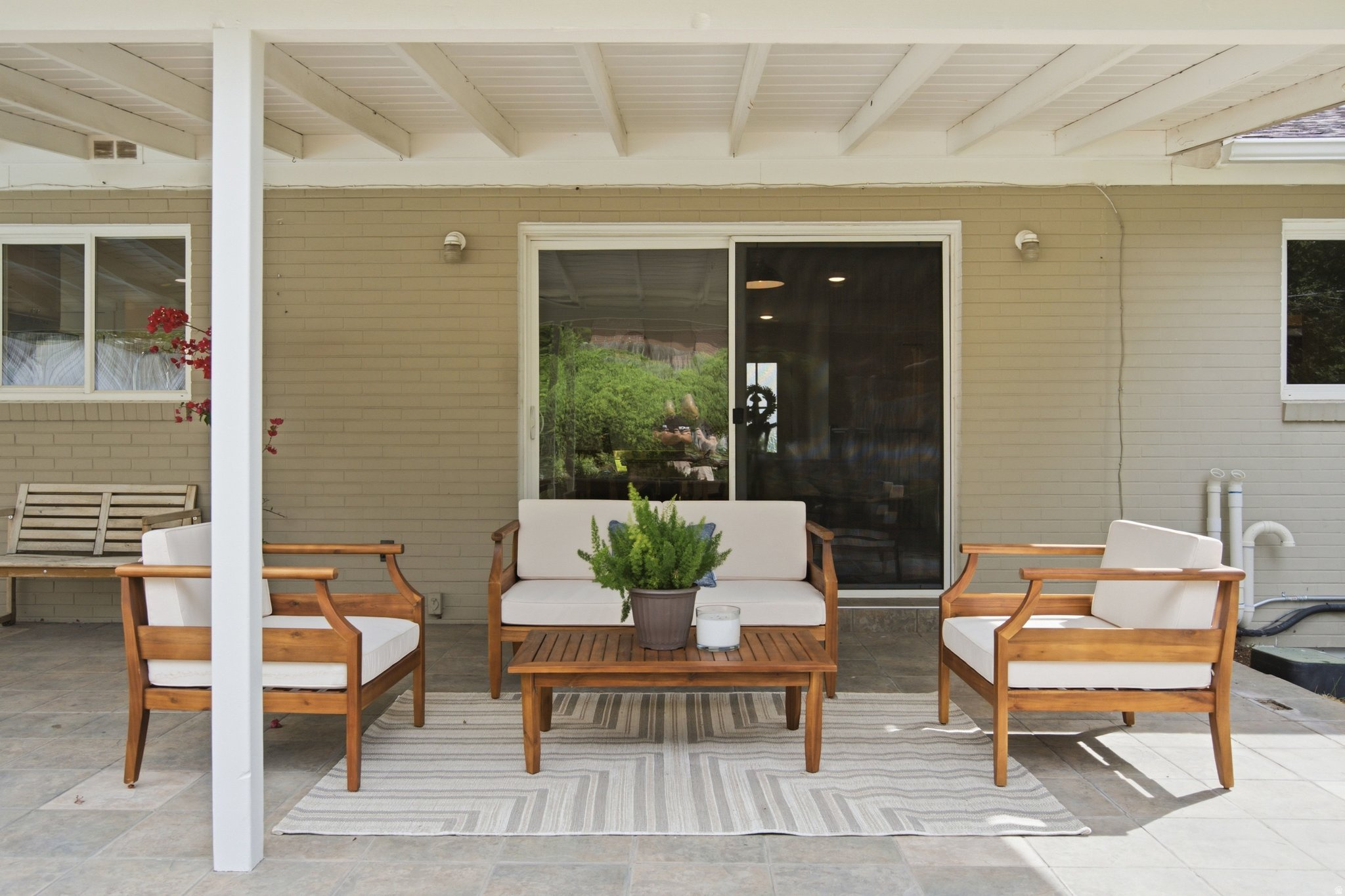 main property photo 80