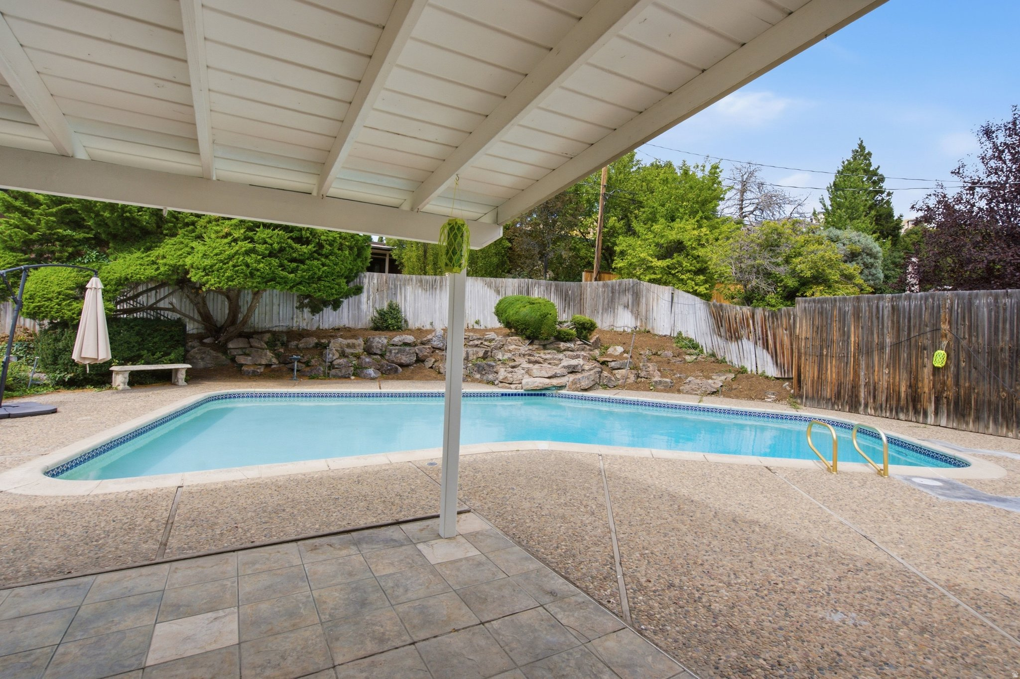 main property photo 89