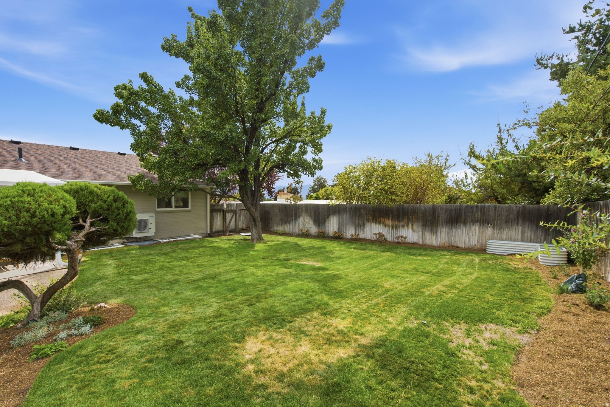main property photo 98