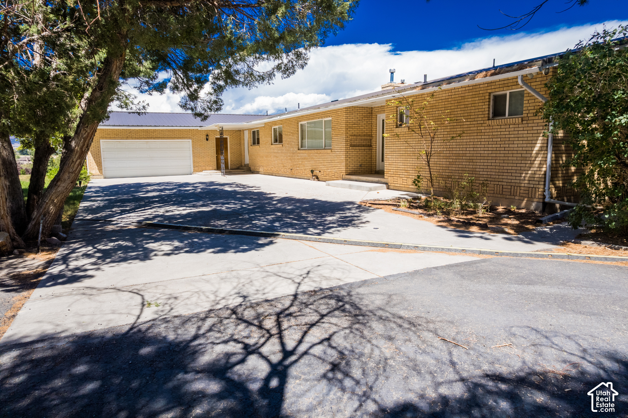 main property photo 63