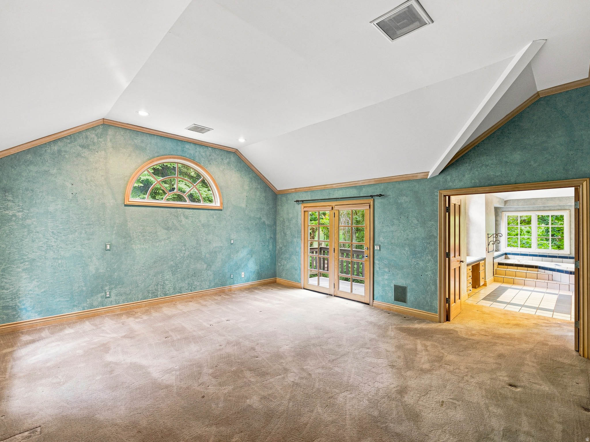 main property photo 54