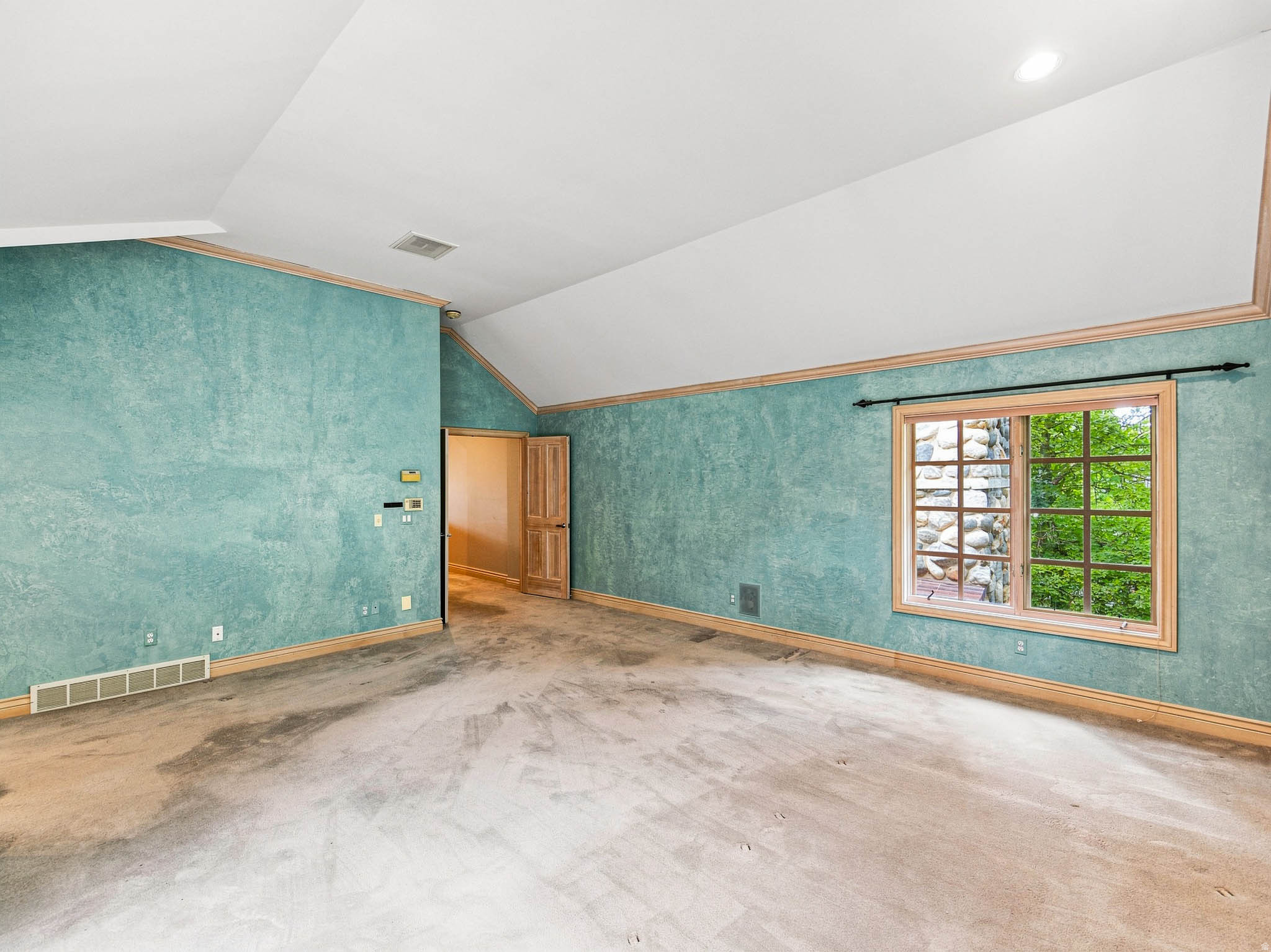 main property photo 56