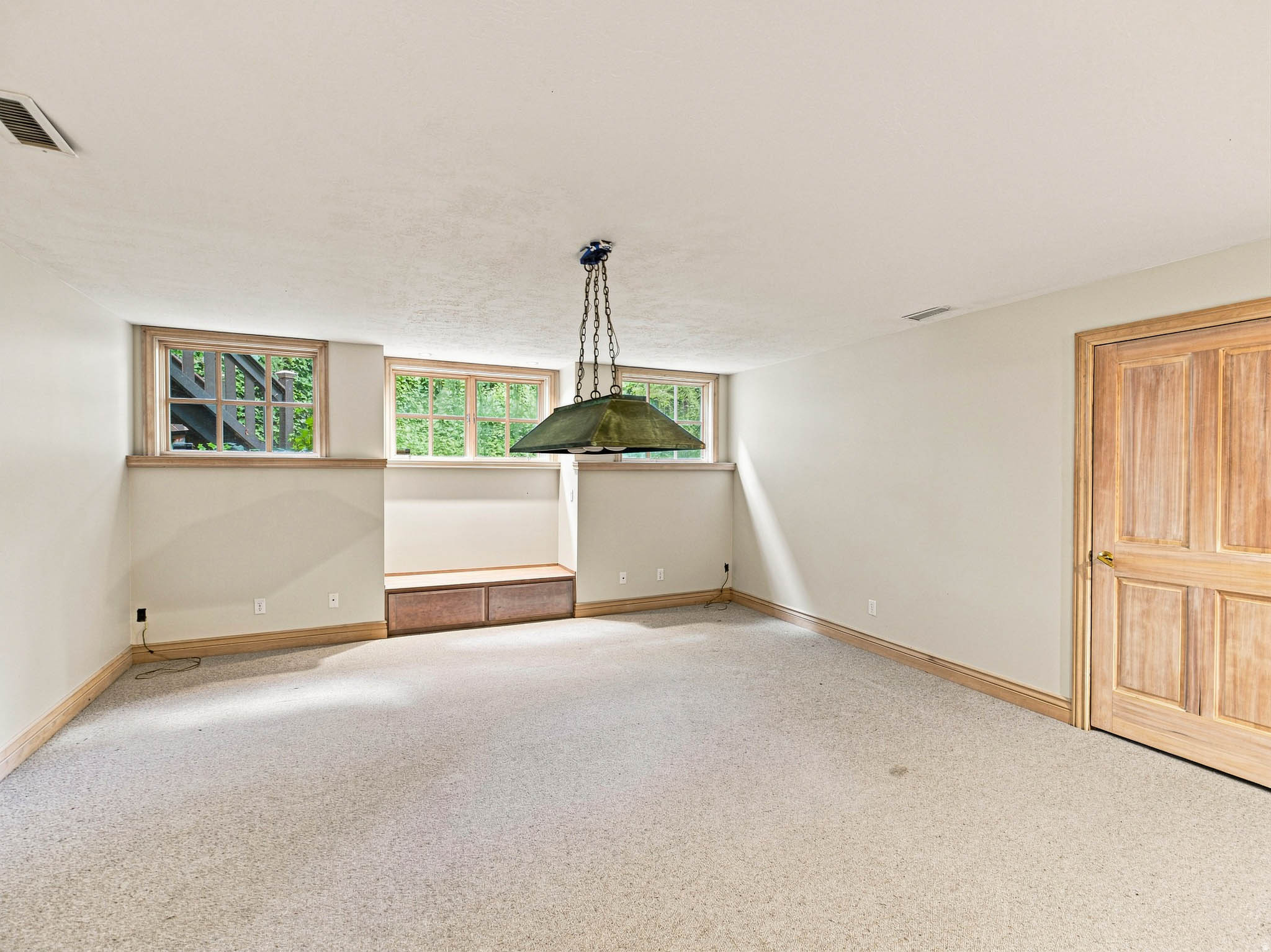main property photo 67