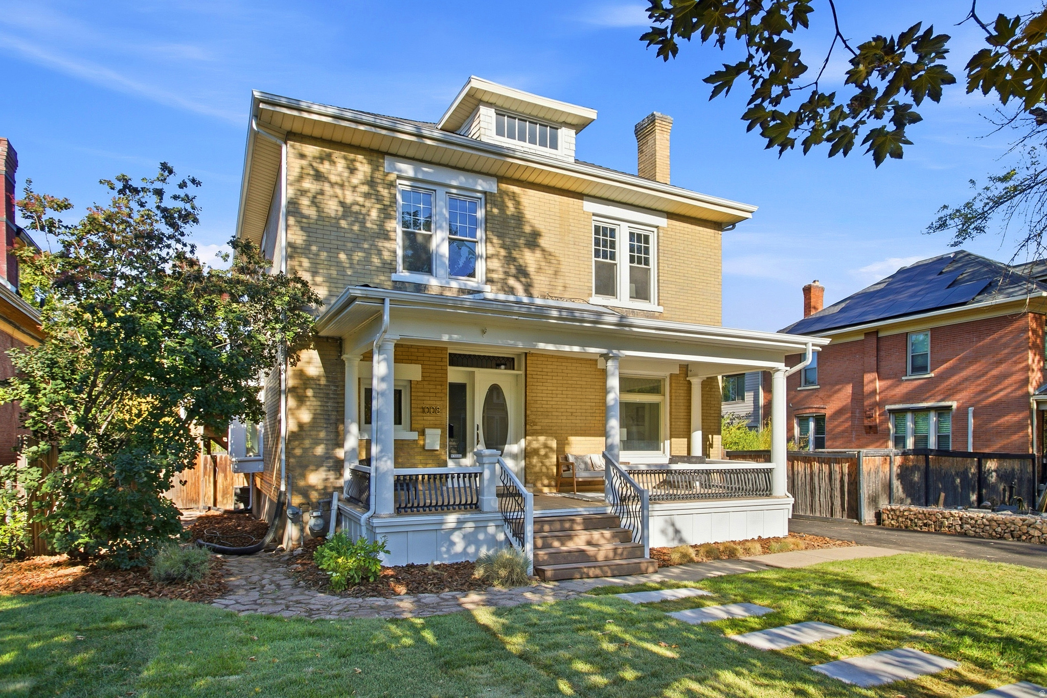 main property photo 1