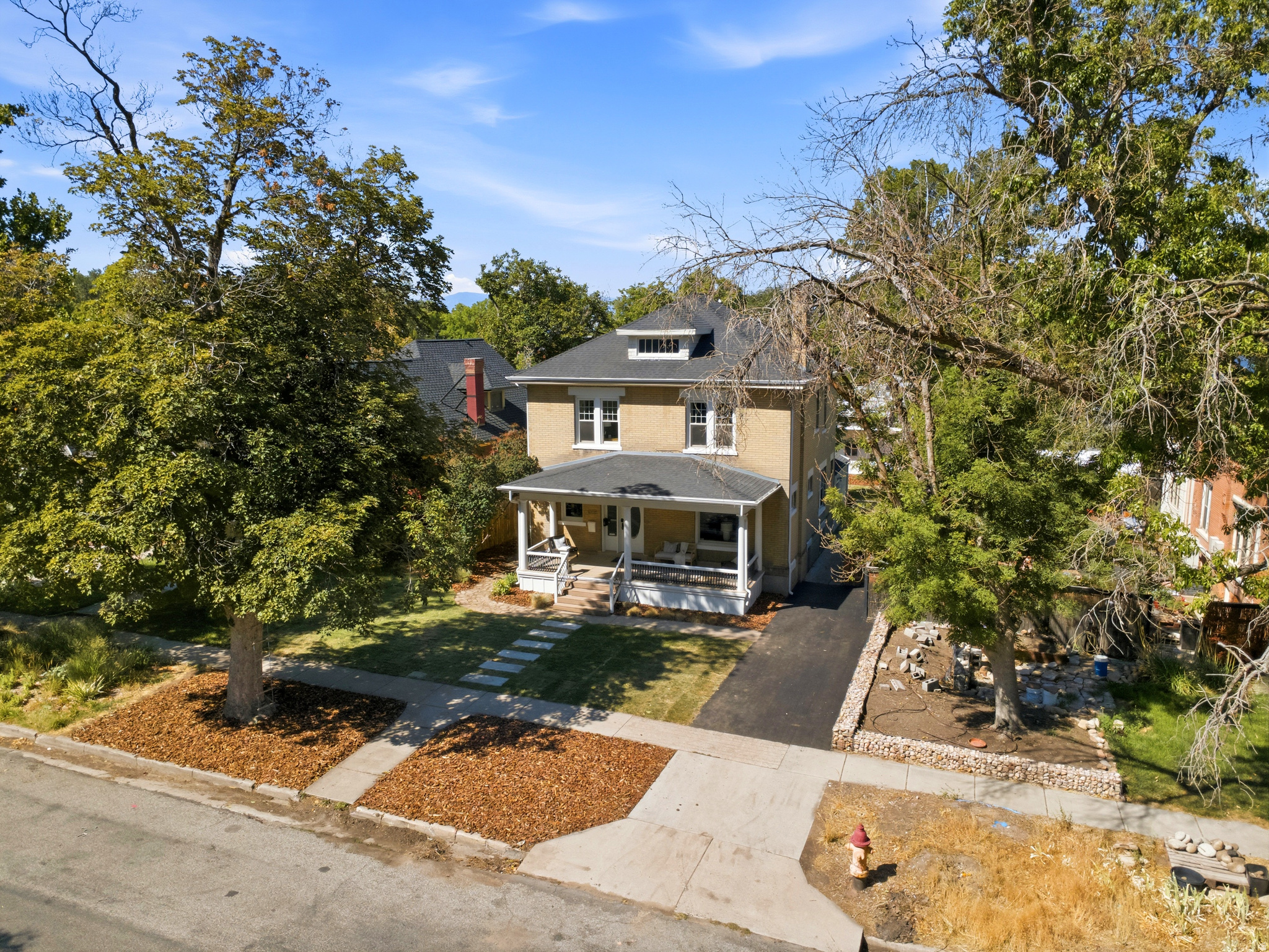 main property photo 70