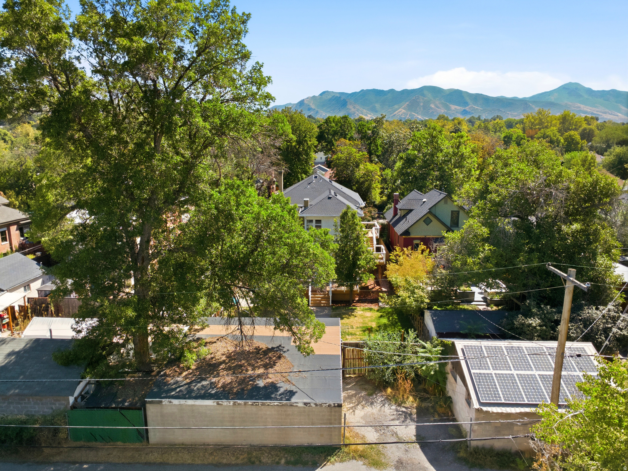 main property photo 81