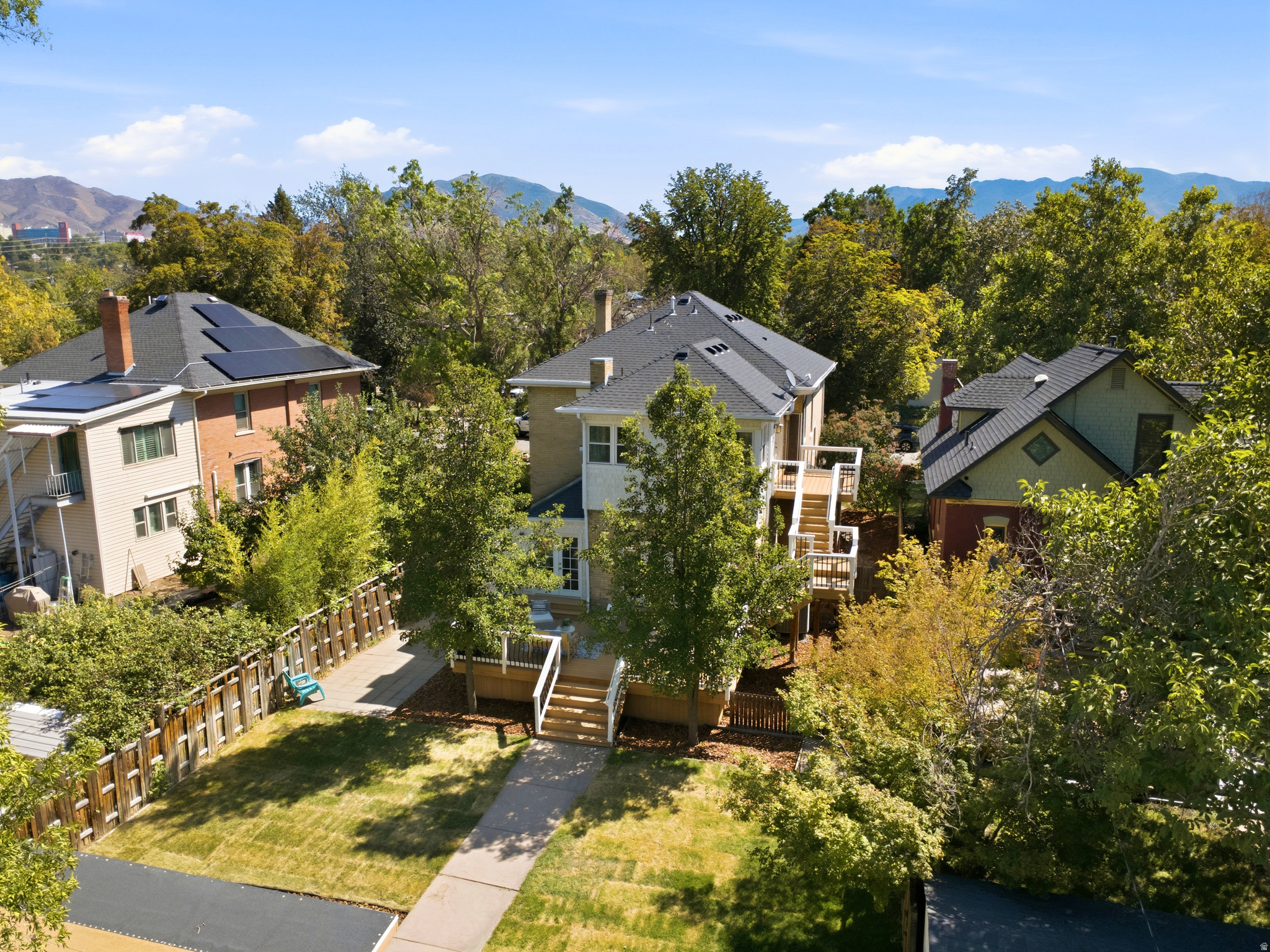 main property photo 83