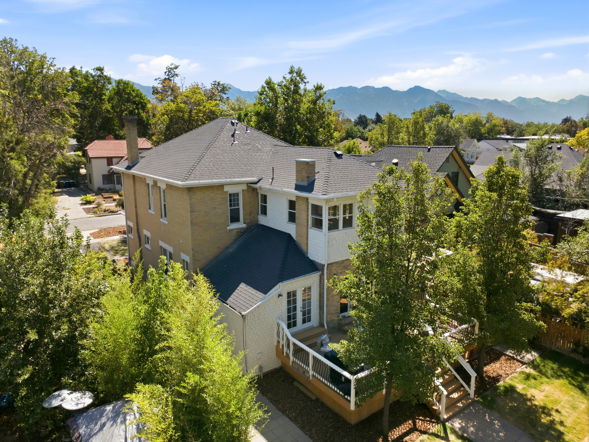 main property photo 85