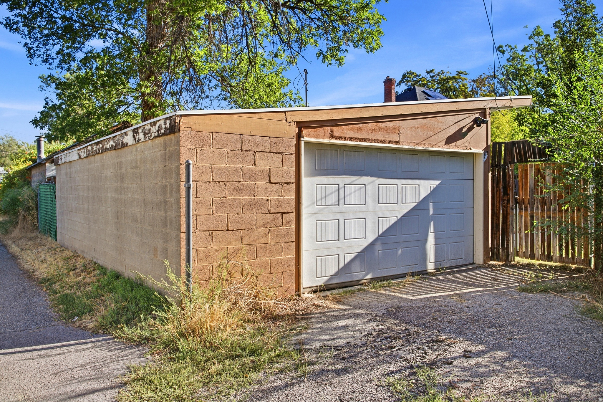 main property photo 91