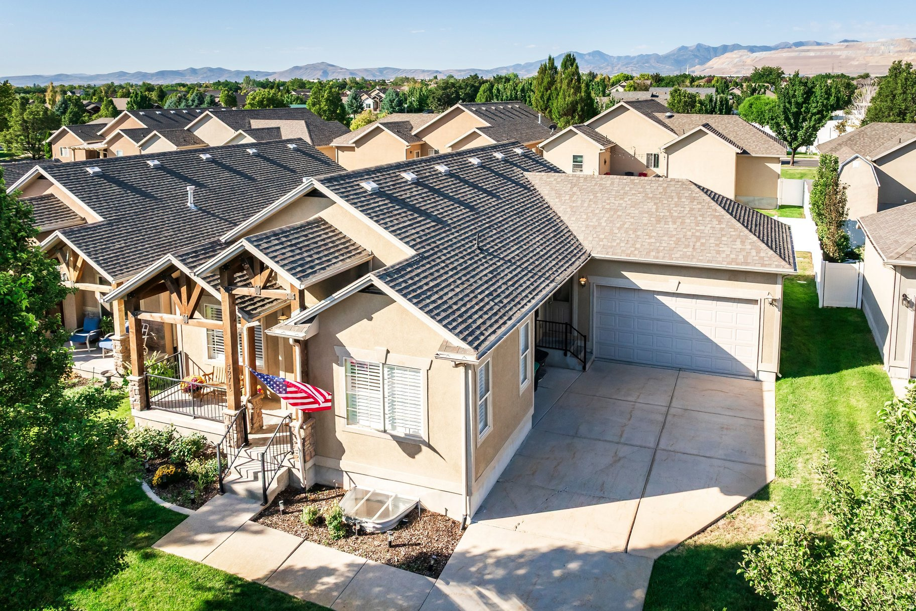 main property photo 41