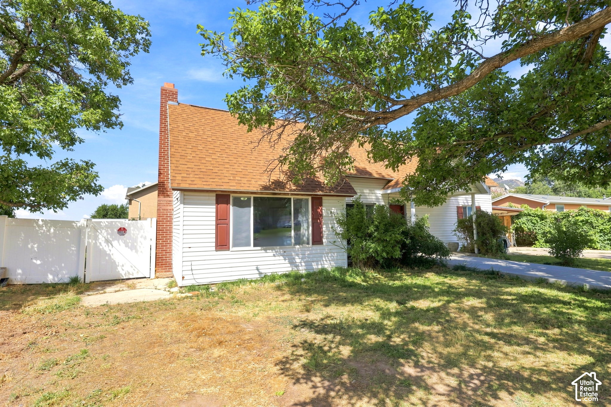 main property photo 26