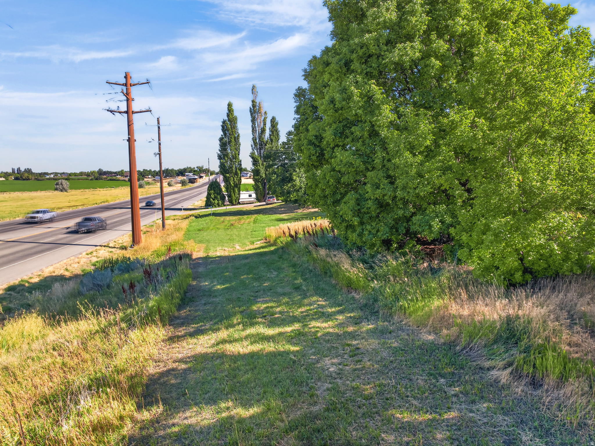 main property photo 57