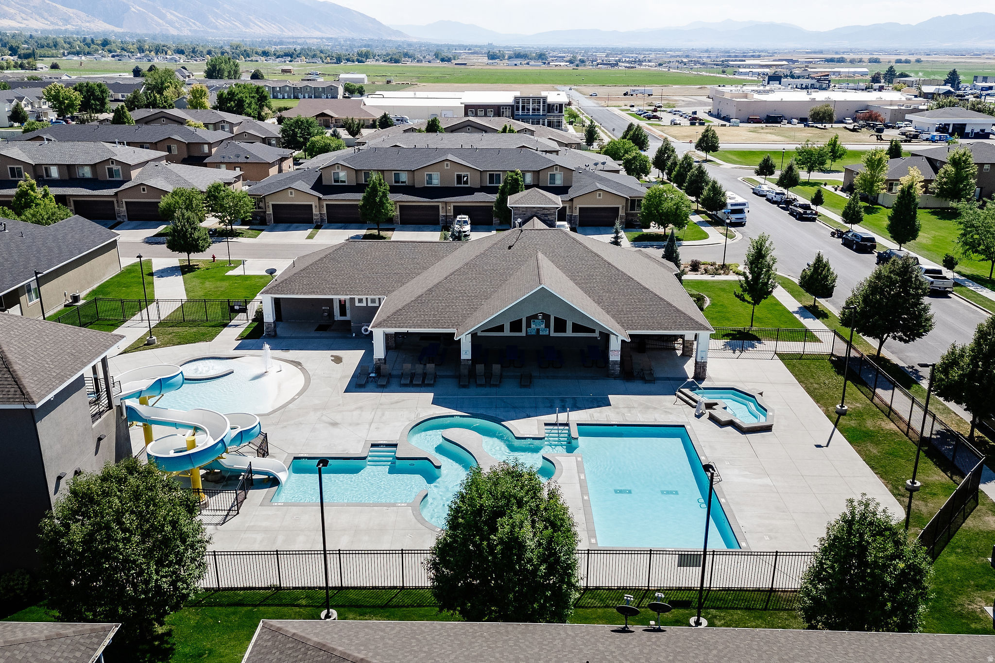 main property photo 44