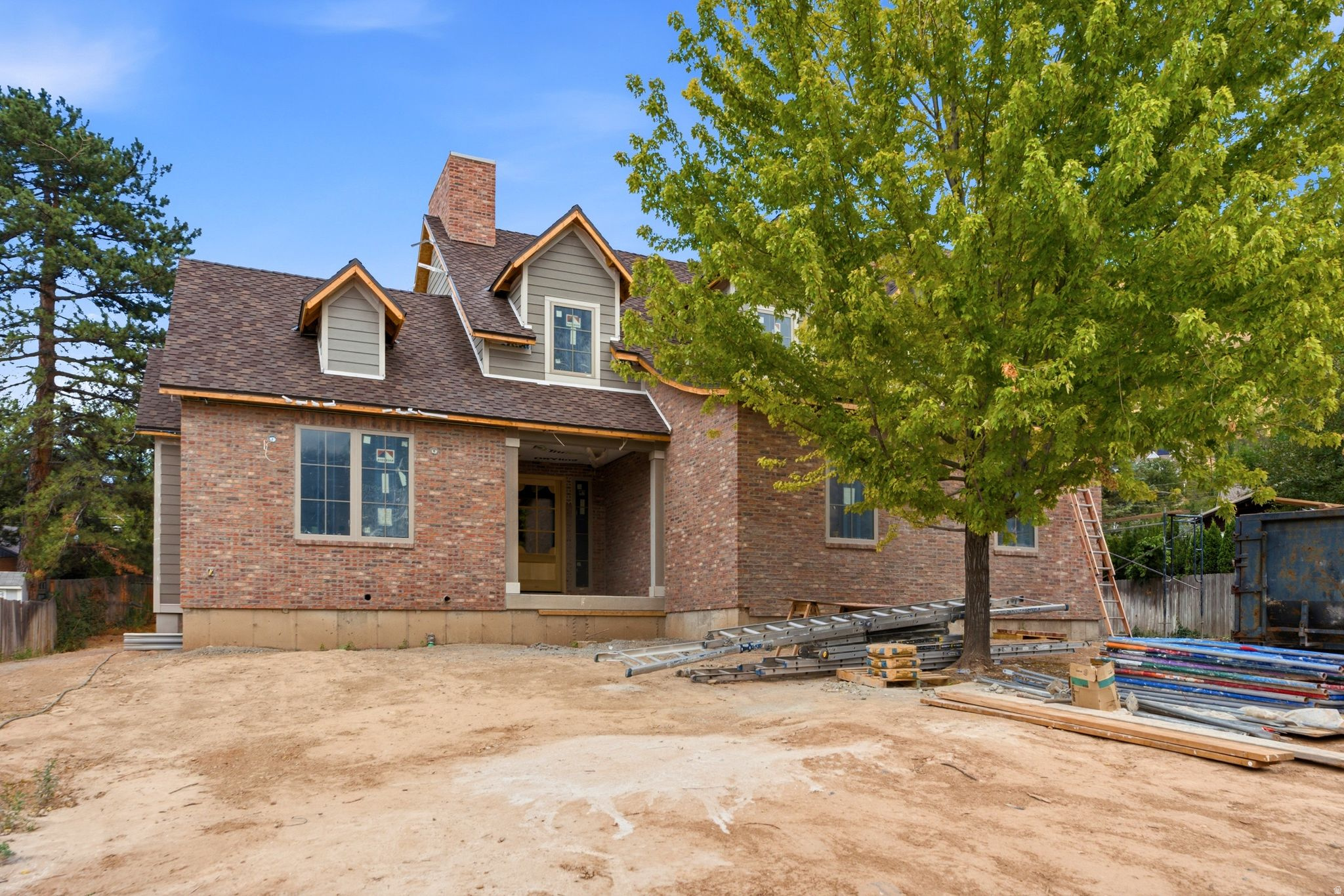 main property photo 28