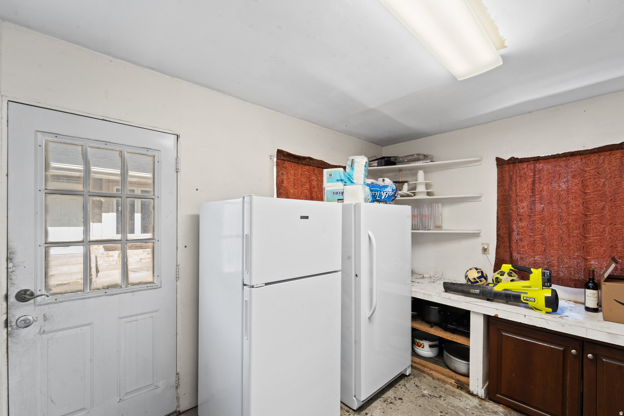 main property photo 40