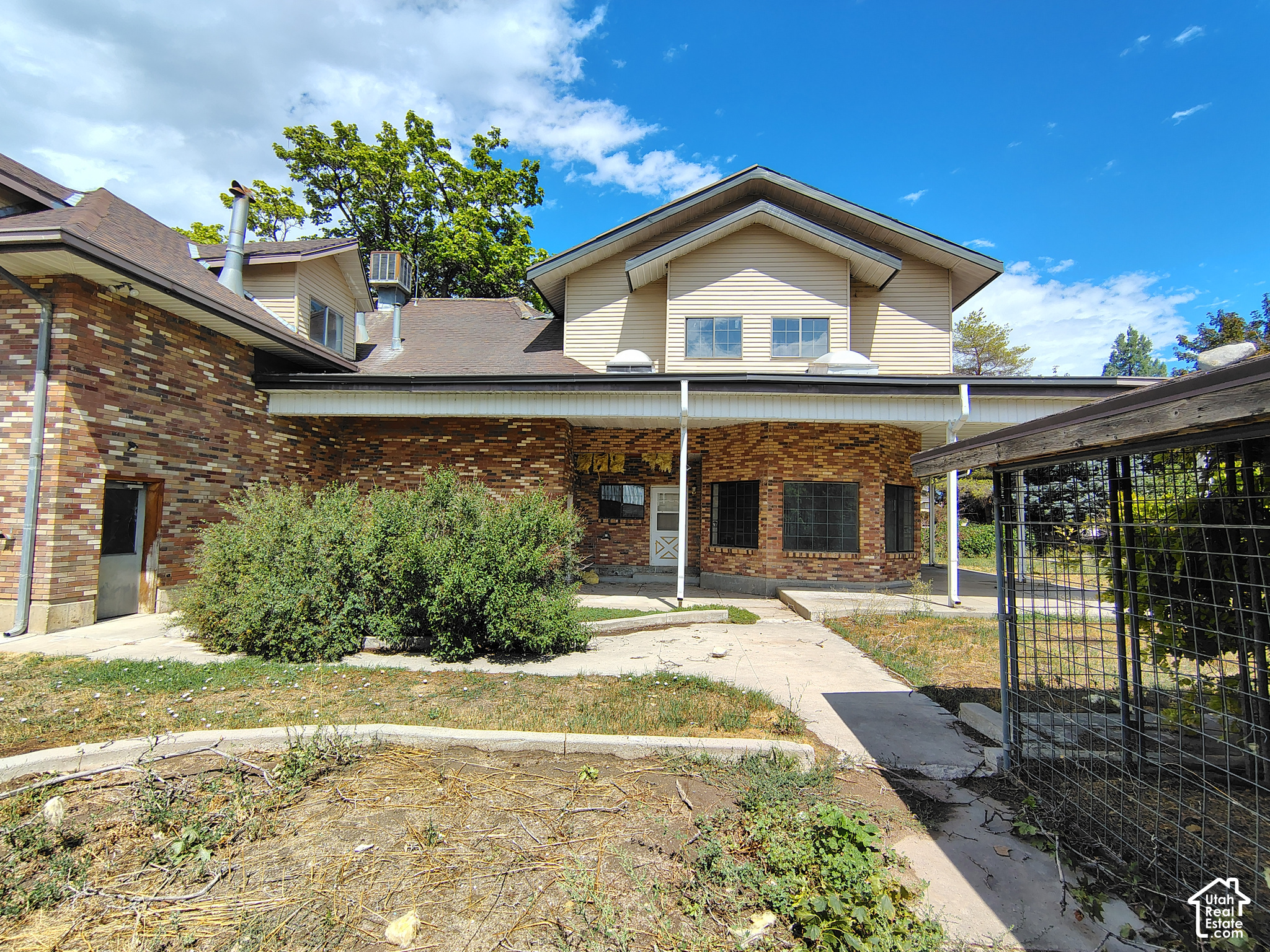 main property photo 54