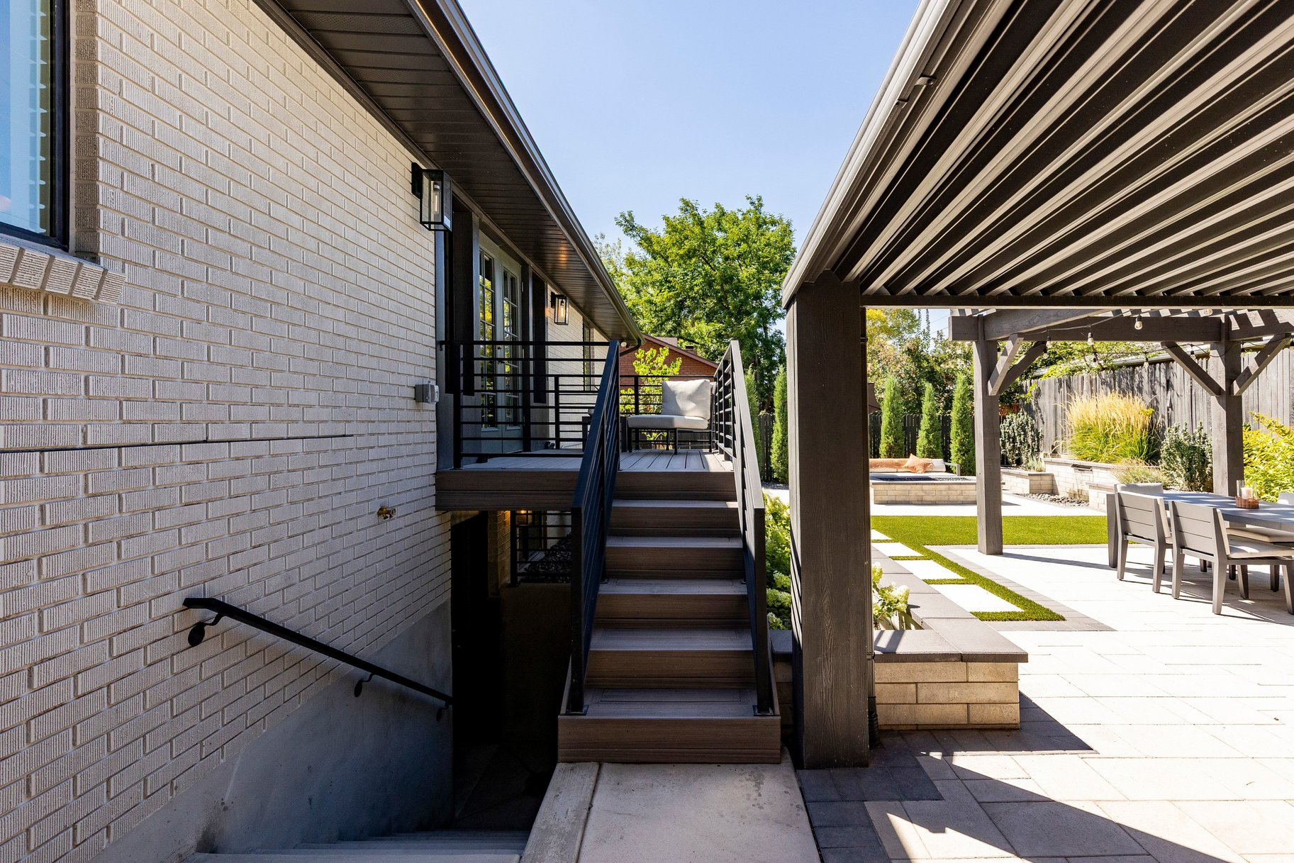 main property photo 36