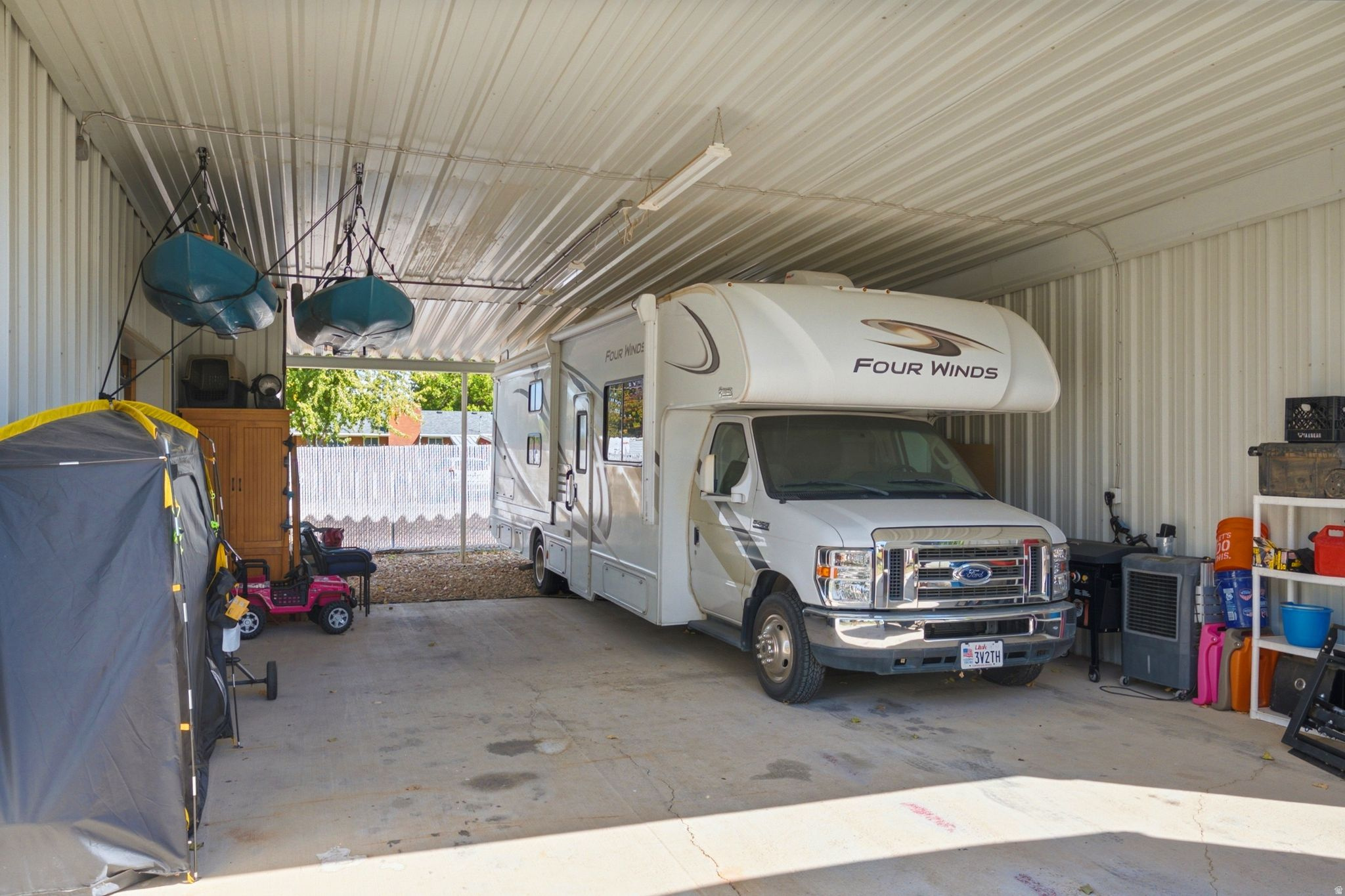 main property photo 44