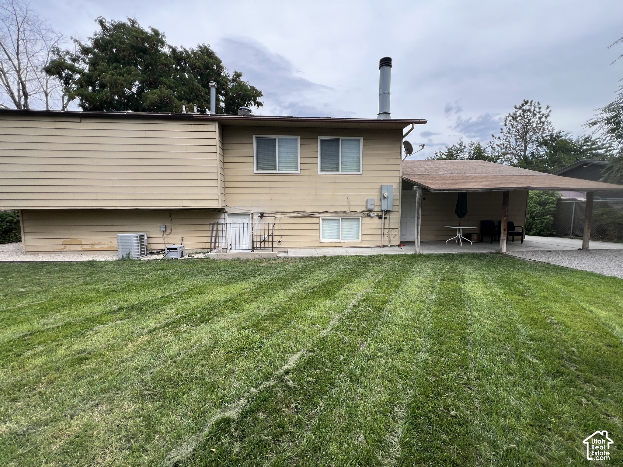 main property photo 34