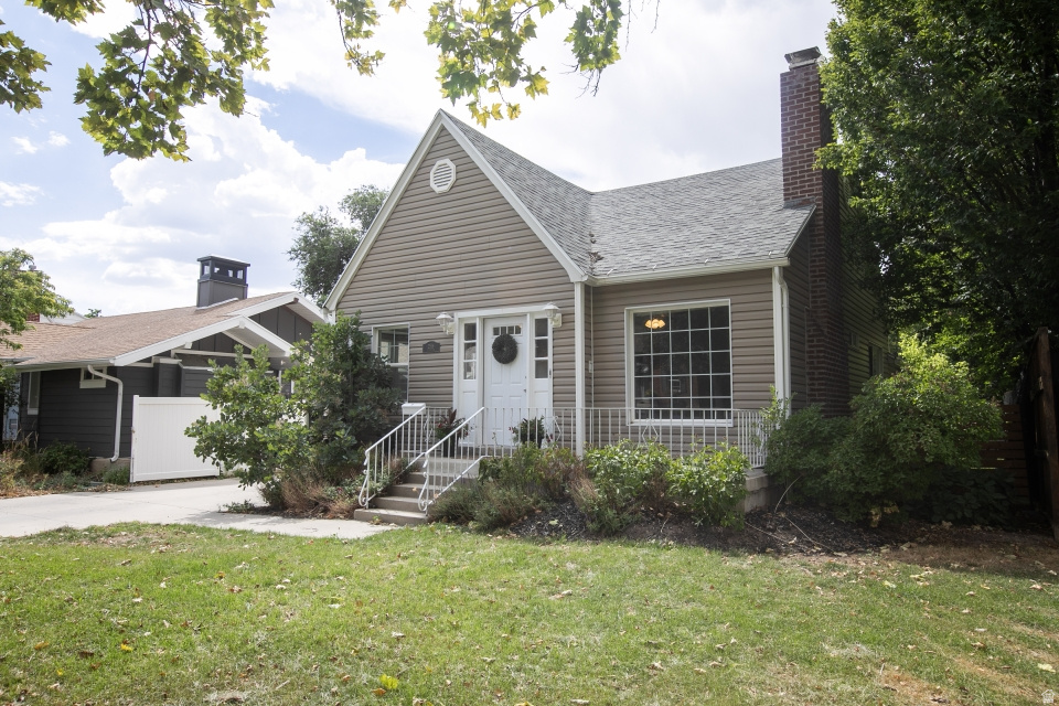 main property photo 2