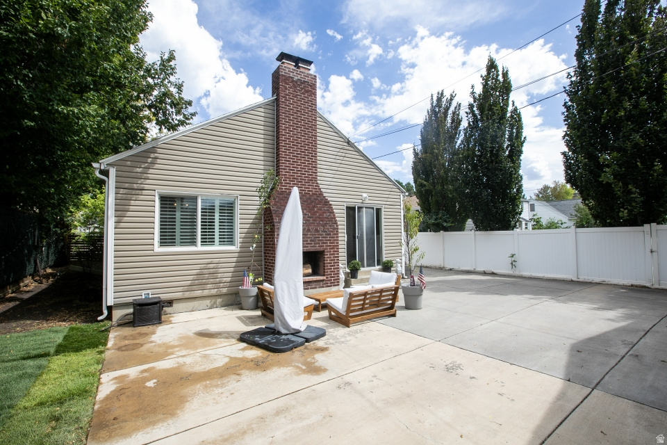 main property photo 26