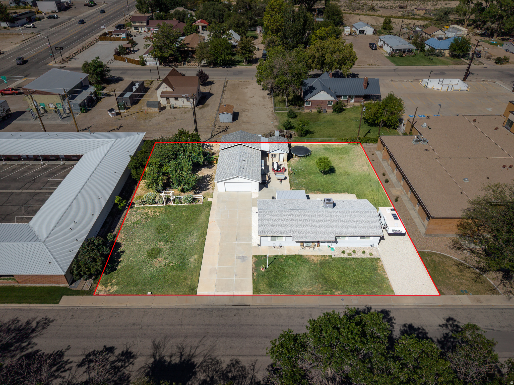 main property photo 1