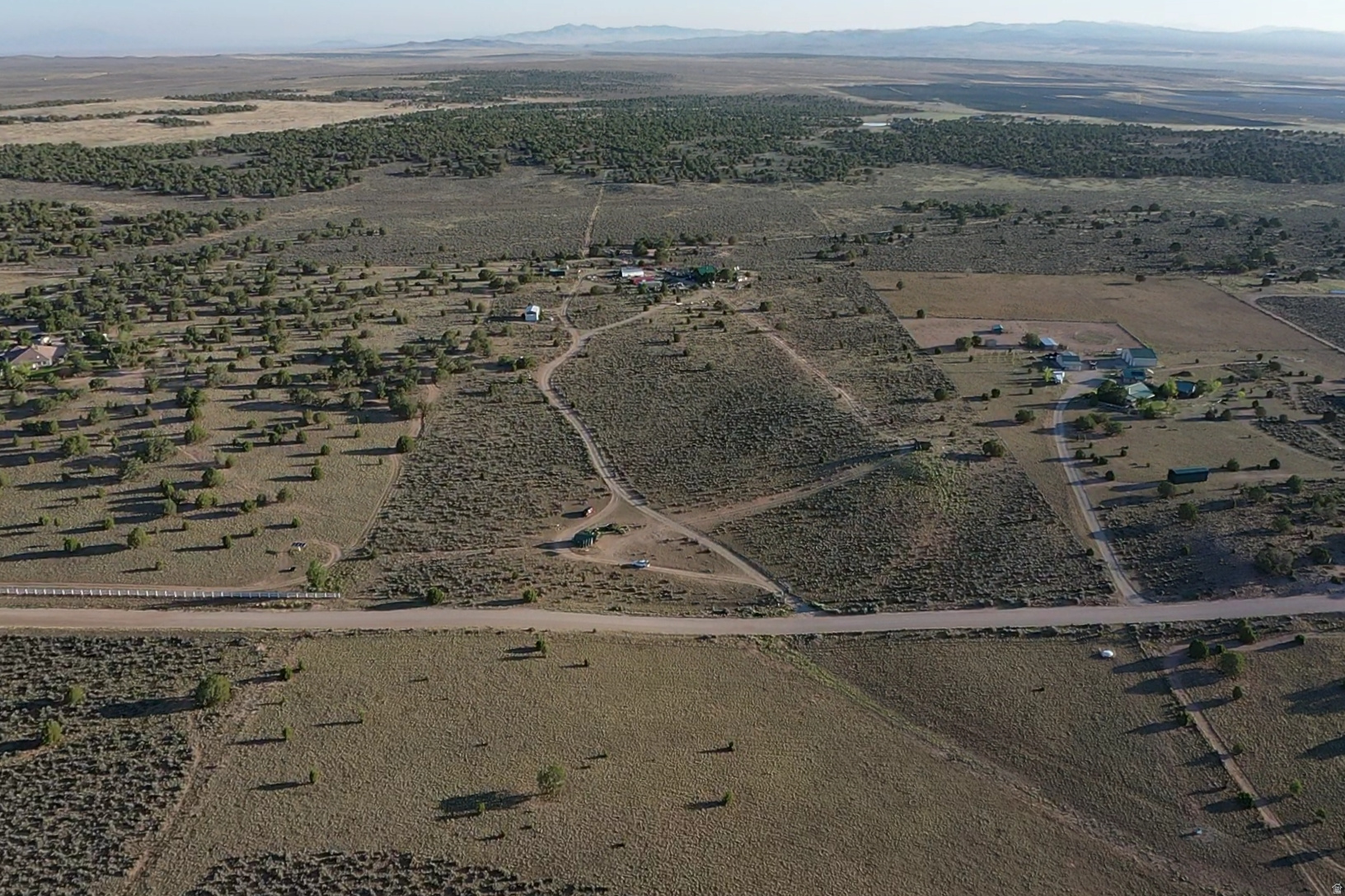 main property photo 11