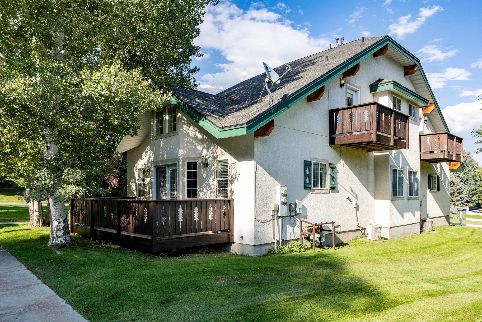 main property photo 18