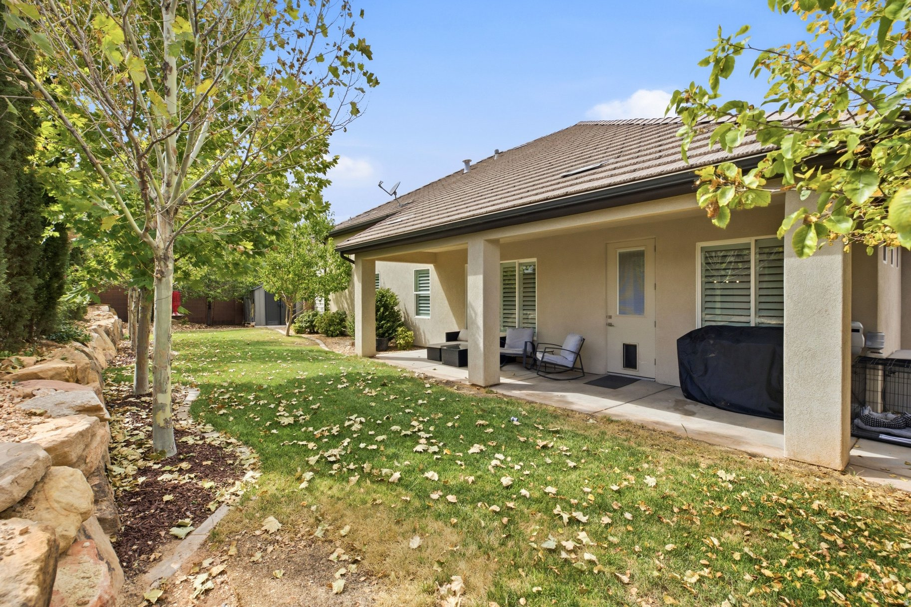 main property photo 33