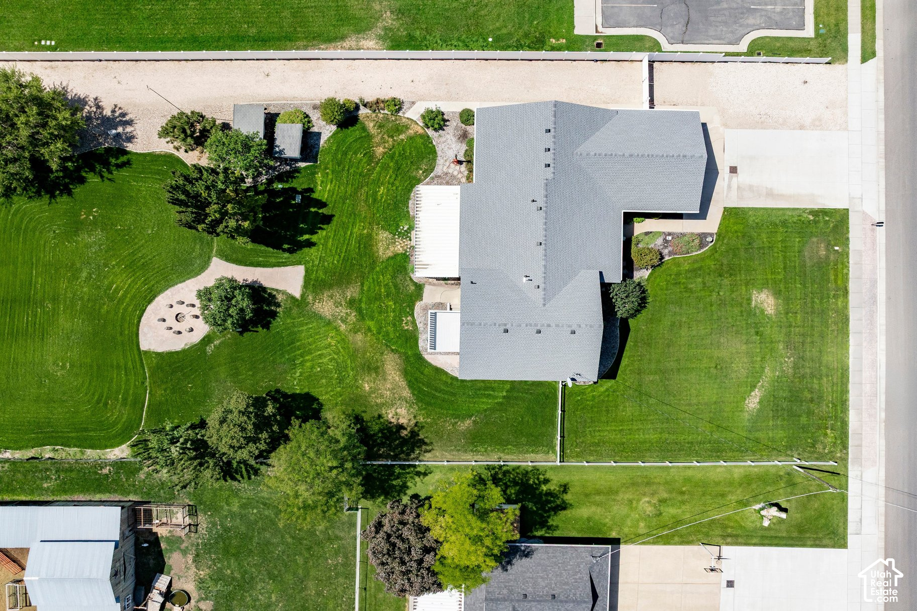 main property photo 57