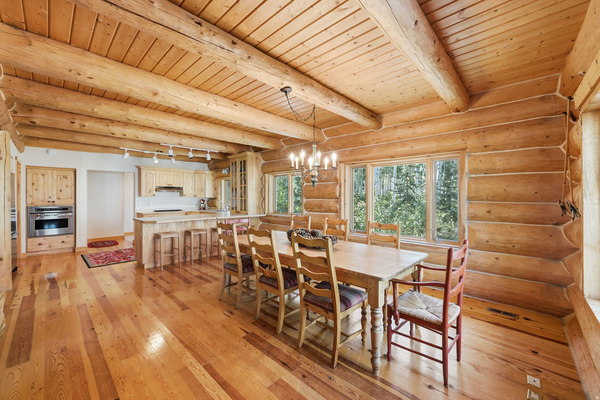 main property photo 14